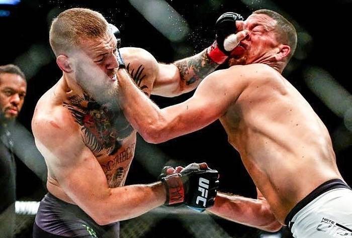 На UFC 202 Конор Макгрегор взял реванш у Нейта Диаса