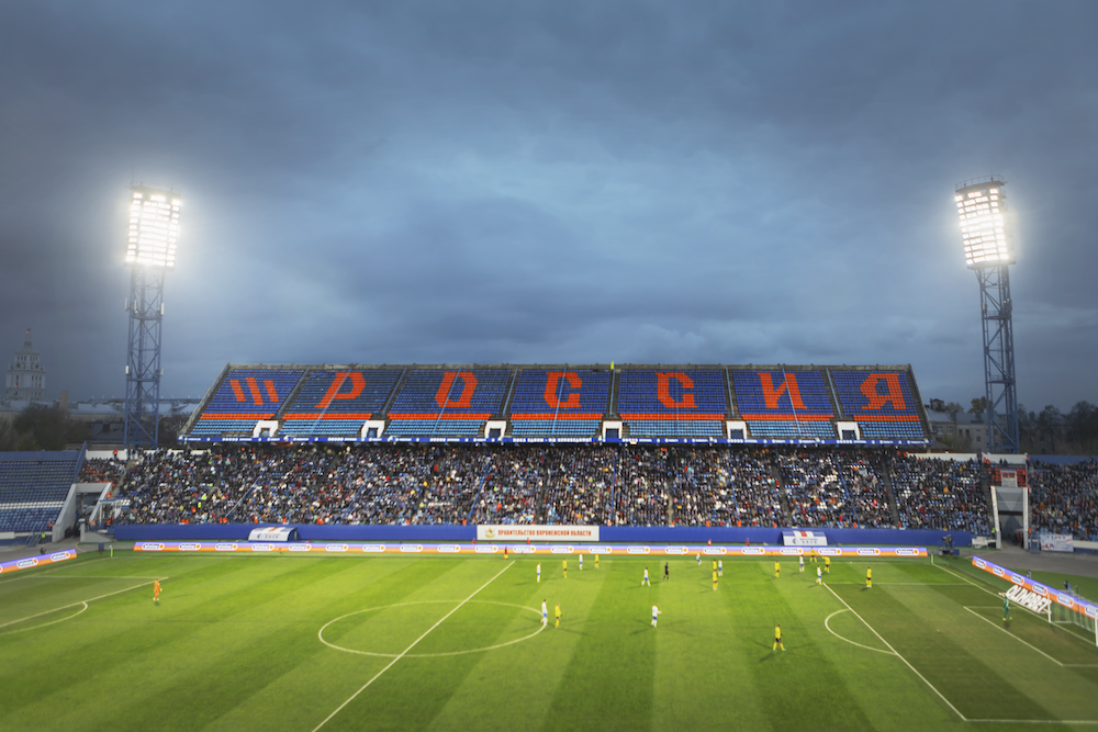 Подсветить «Факел». Как «Световые Технологии» заменили прожекторы на стадионе в Воронеже