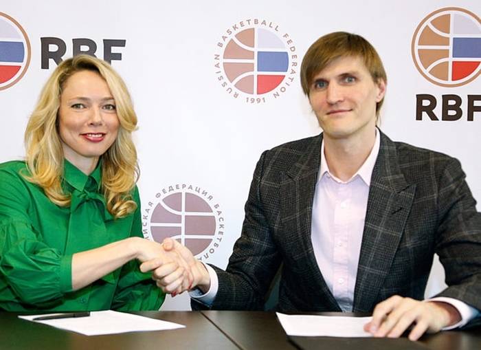 Российская федерация баскетбола продлила контракт с Единой лигой ВТБ