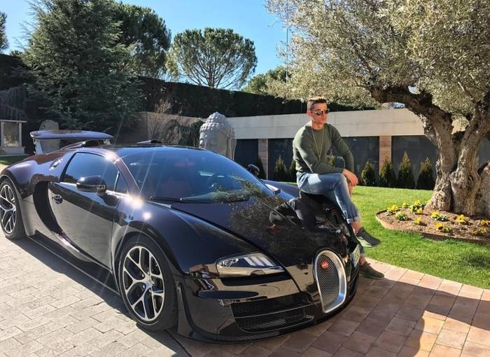 Роналду первым из спортсменов набрал 100 млн подписчиков в Instagram